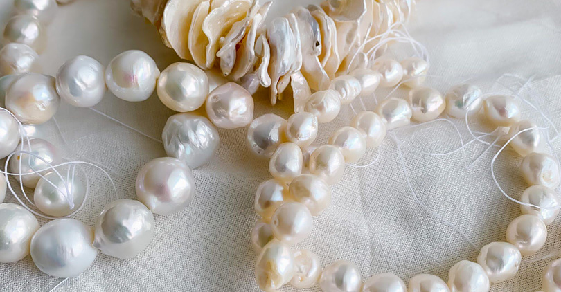 What Are Baroque Pearls and How Do You Wear Them-25